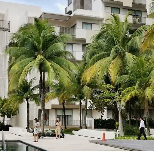 By The Sea Beach Front Sea View Apartment 3