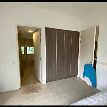 By The Sea Beach Front Sea View Apartment 3 Batu Ferringhi Exterior photo